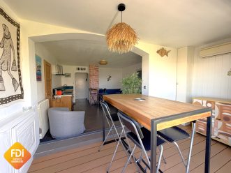 property v890101481 1