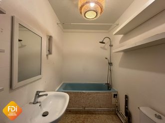 property v1290093771 3