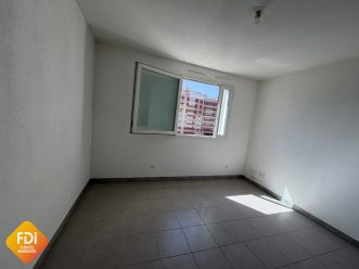 property v1310101595 1