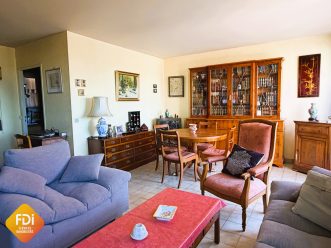 property v880101535 2