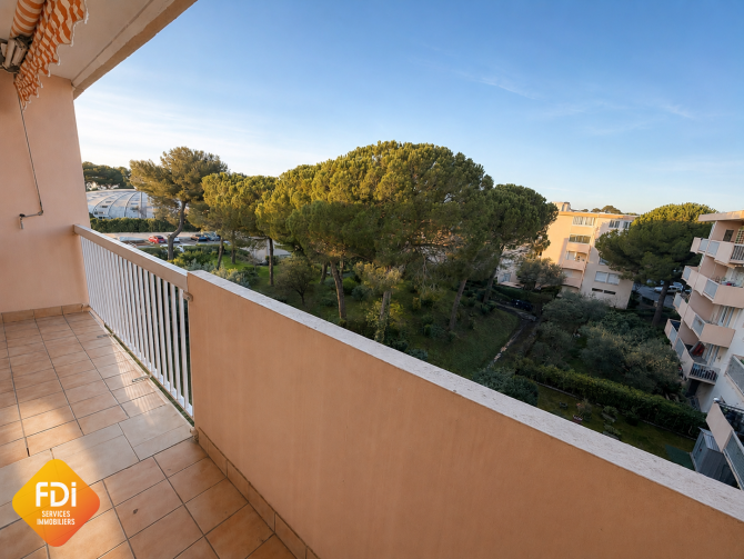 property v1310100577 0