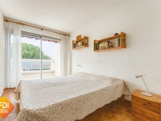 property v1400096315 3