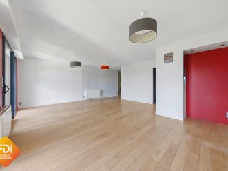 property v30101549 1