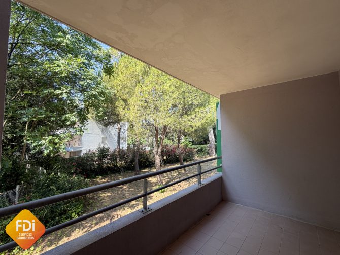 property v880101583 0