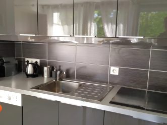 property v710101697 3