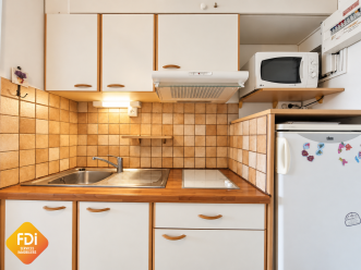 property v1400101560 3