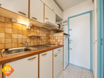 property v1400101560 4