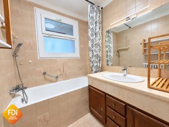 property v880101672 4